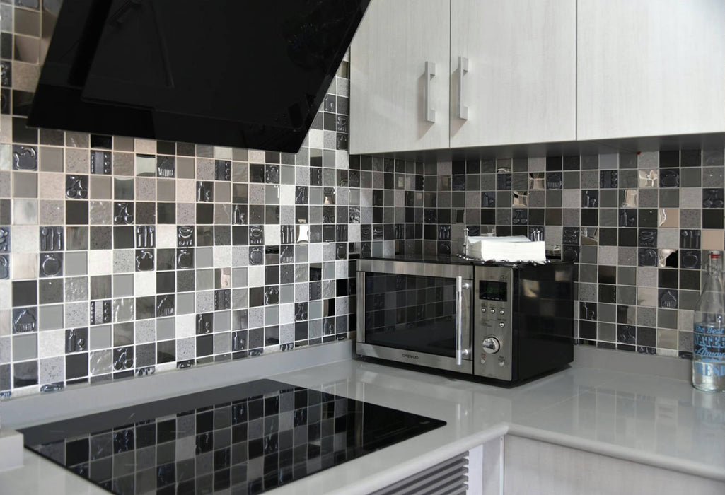 Lucente linear glass and stone decorative mosaic tile - TOUCHDOWN TILE